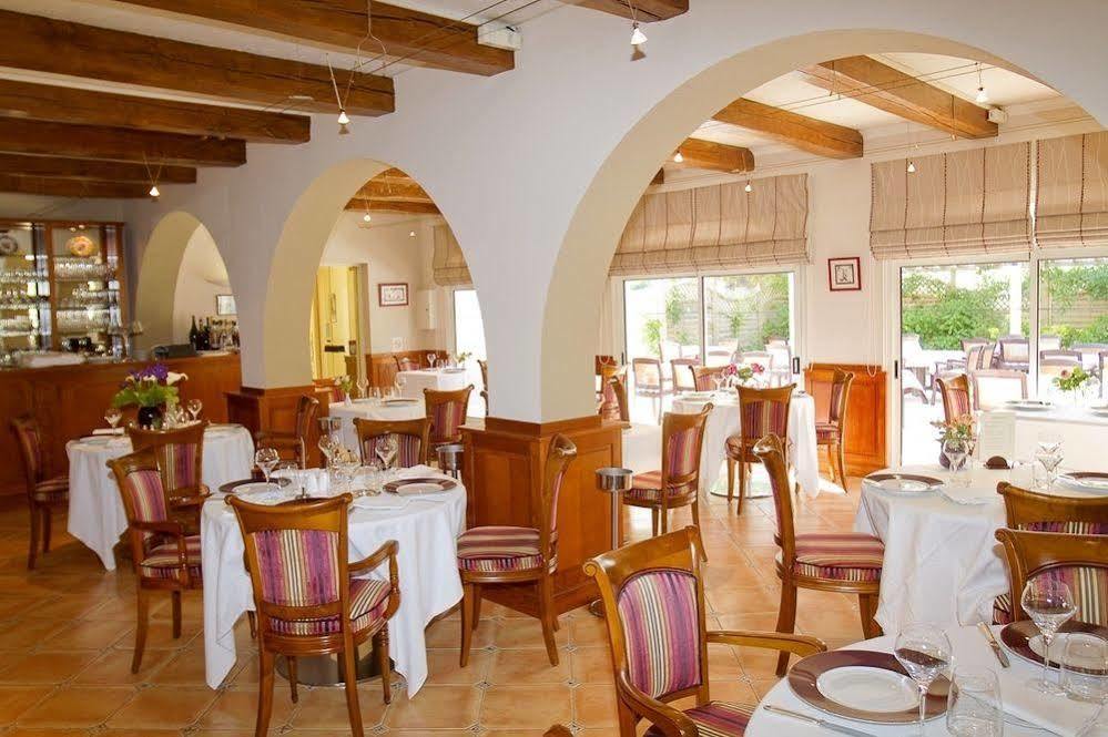 Logis Auberge Bienvenue Doué-la-Fontaine Dış mekan fotoğraf