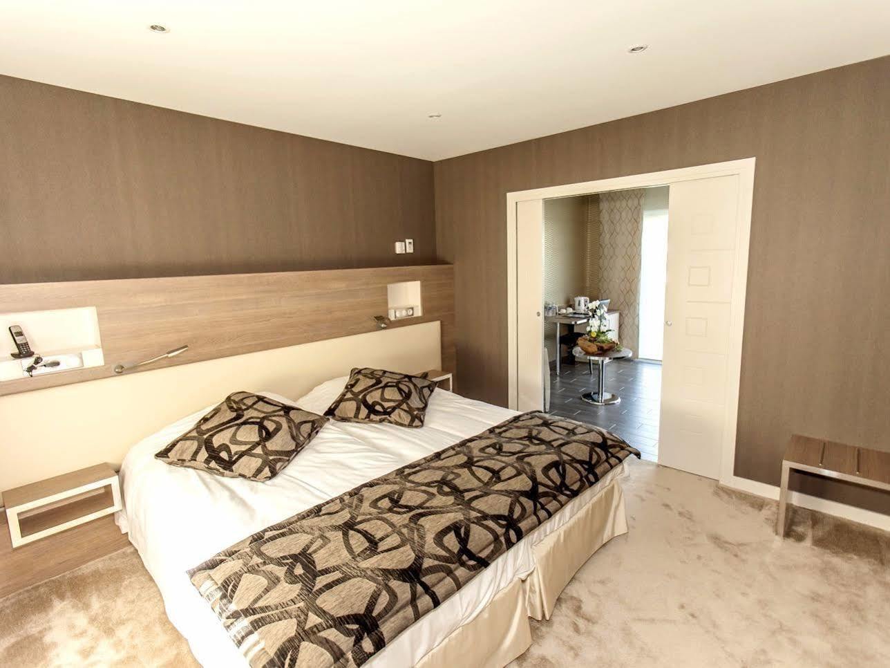 Logis Auberge Bienvenue Doué-la-Fontaine Dış mekan fotoğraf