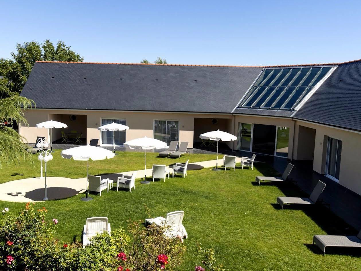 Logis Auberge Bienvenue Doué-la-Fontaine Dış mekan fotoğraf